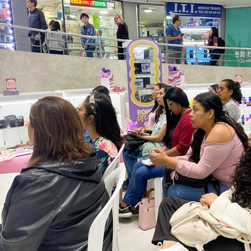 2024 mes de la mujer 5