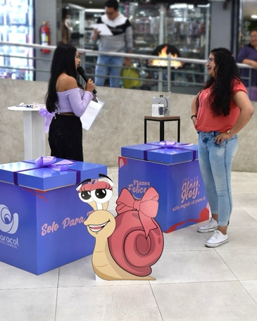 2025 mes de la mujer 3