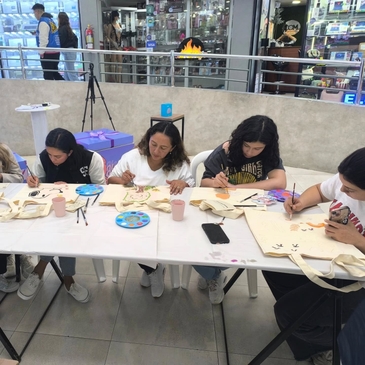 2025 mes de la mujer 9